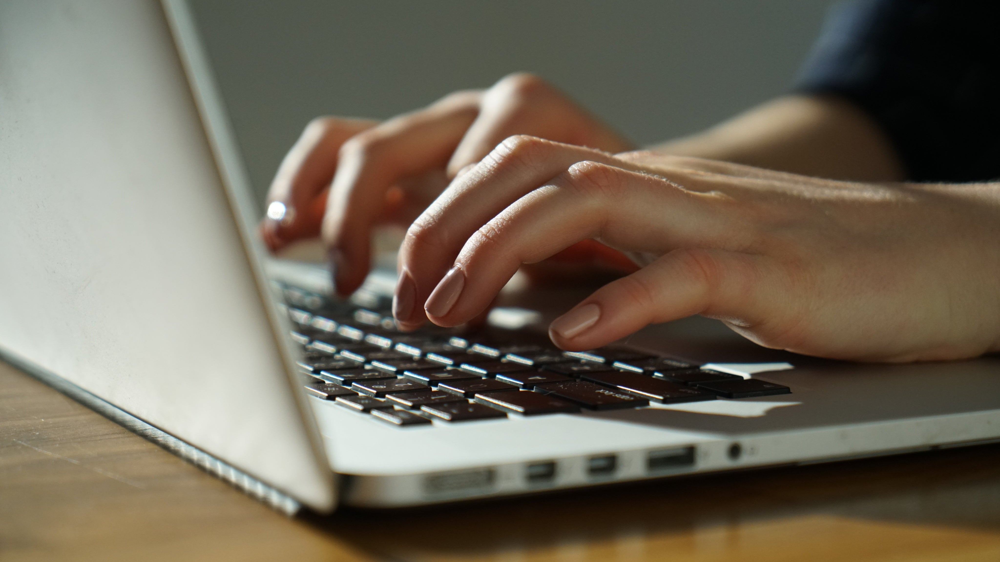 You Need to Know About the Carbon Fiber