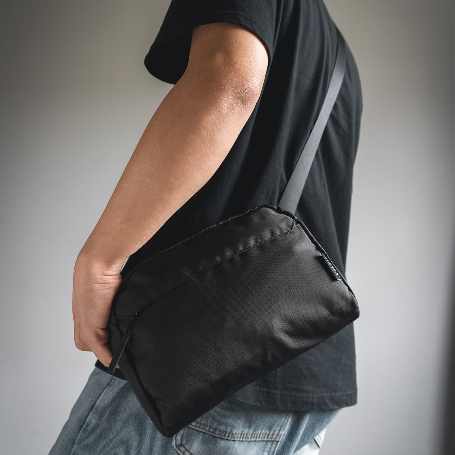 VB116 - City Flux Everyday Sling