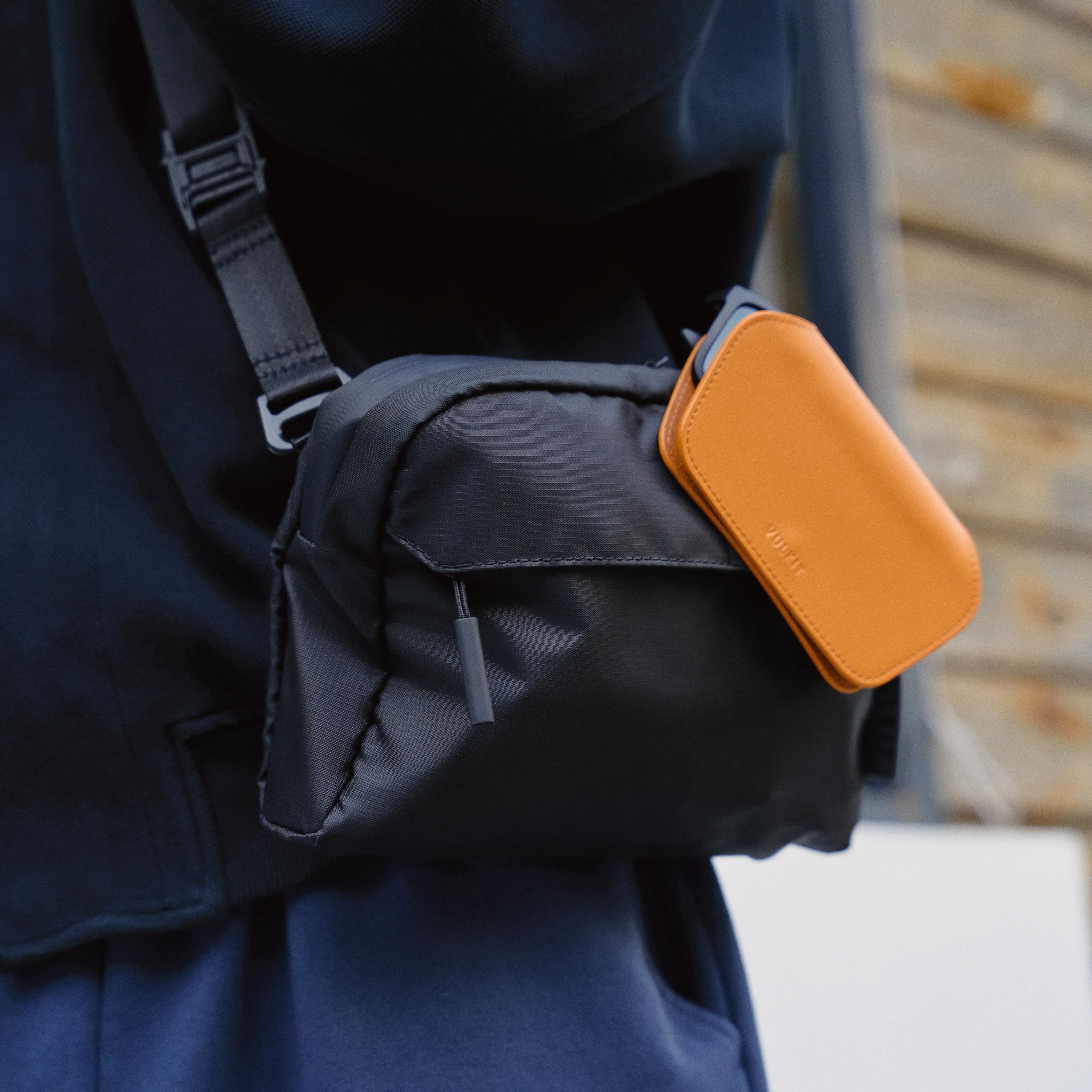 VB116 - City Flux Everyday Sling