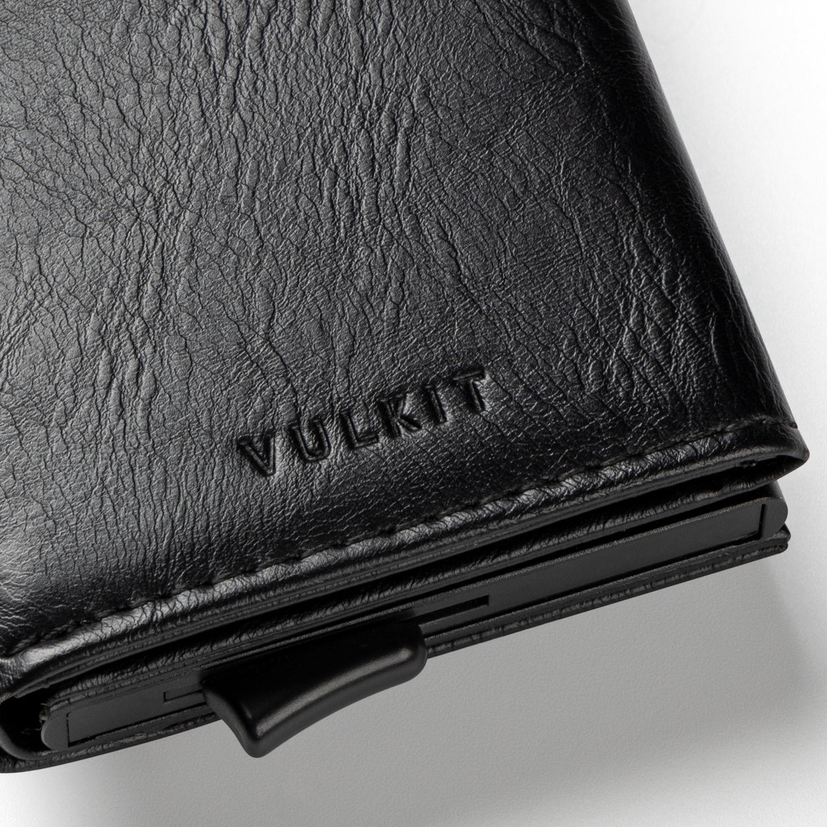 VC203 - Slim Pop-Up RFID Wallet with Magnetic Closure